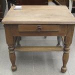 648 1023 BEDSIDE TABLE